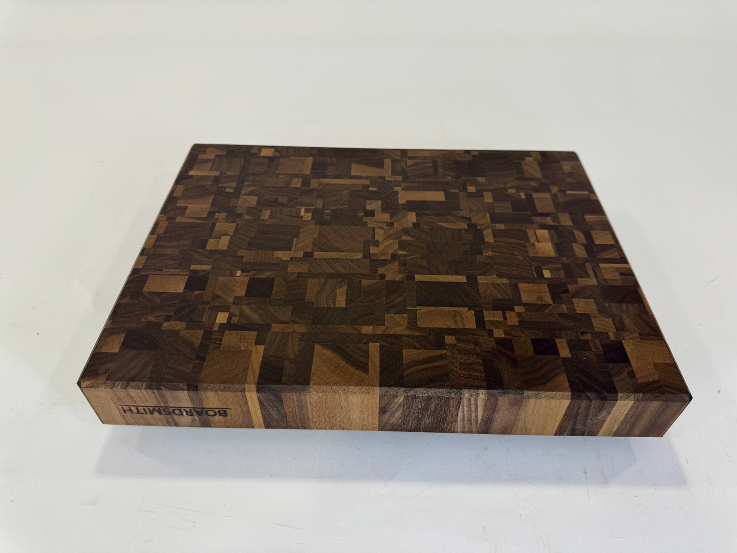 249-1 Walnut Mosaic 16 X 12 X 2 with Juice Groove