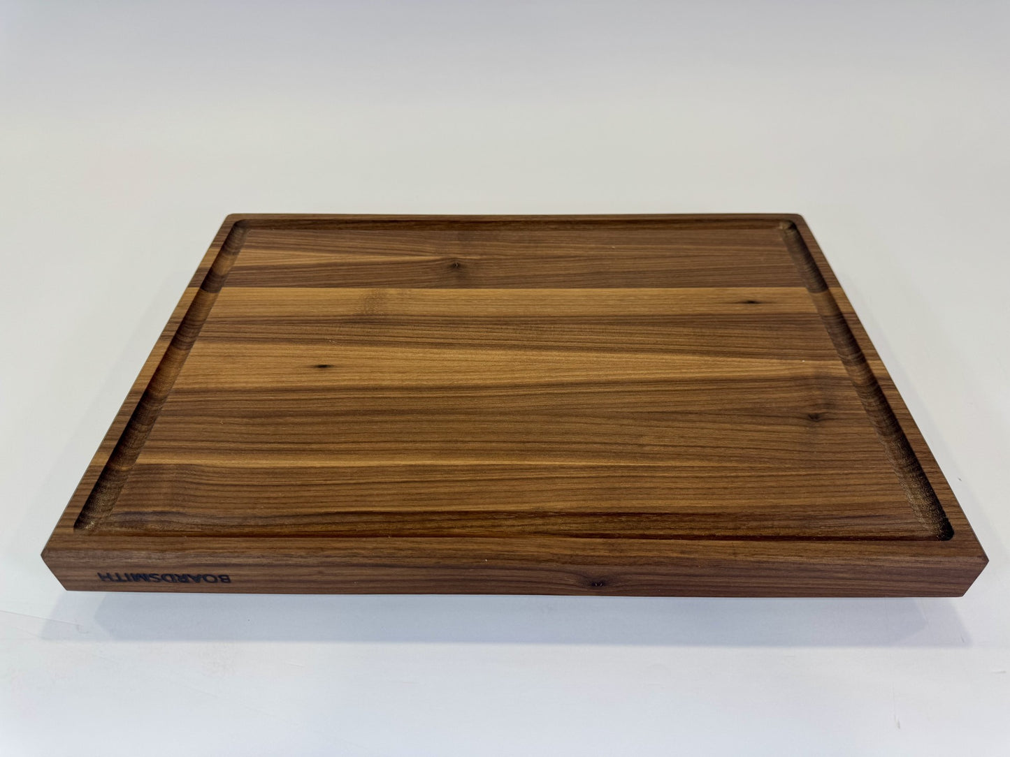 397 Walnut Edge Grain with Bottom Groove & Finger Grooves 20 x 14 x 1.5