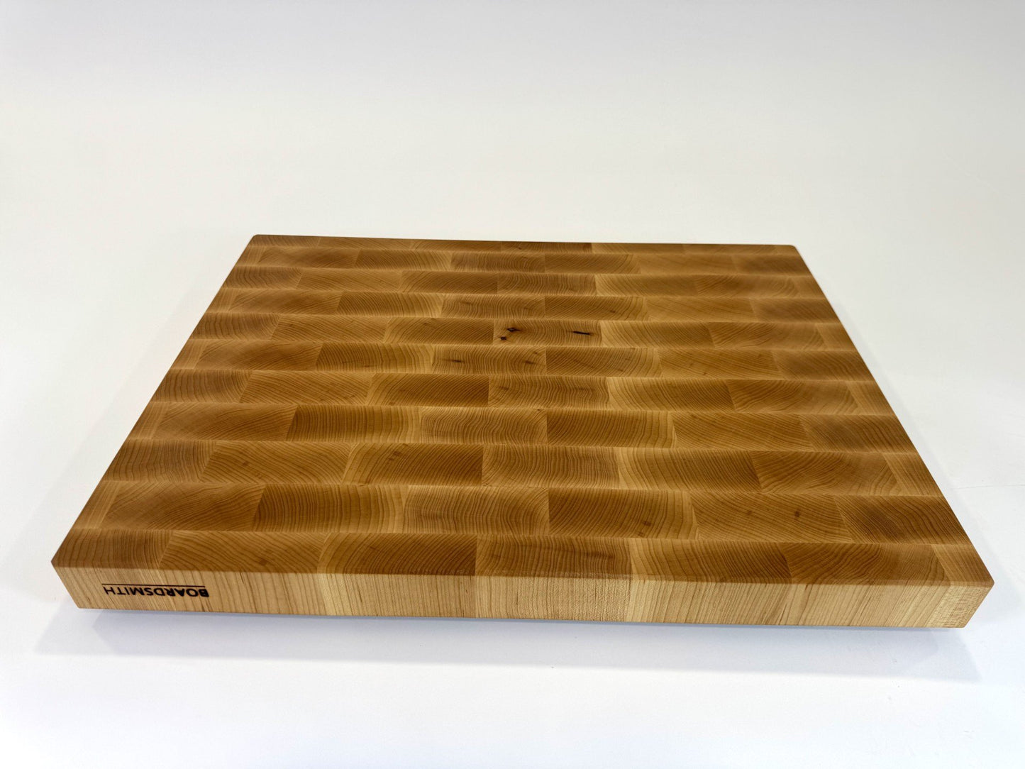 462 Maple 24 x 18 x 2