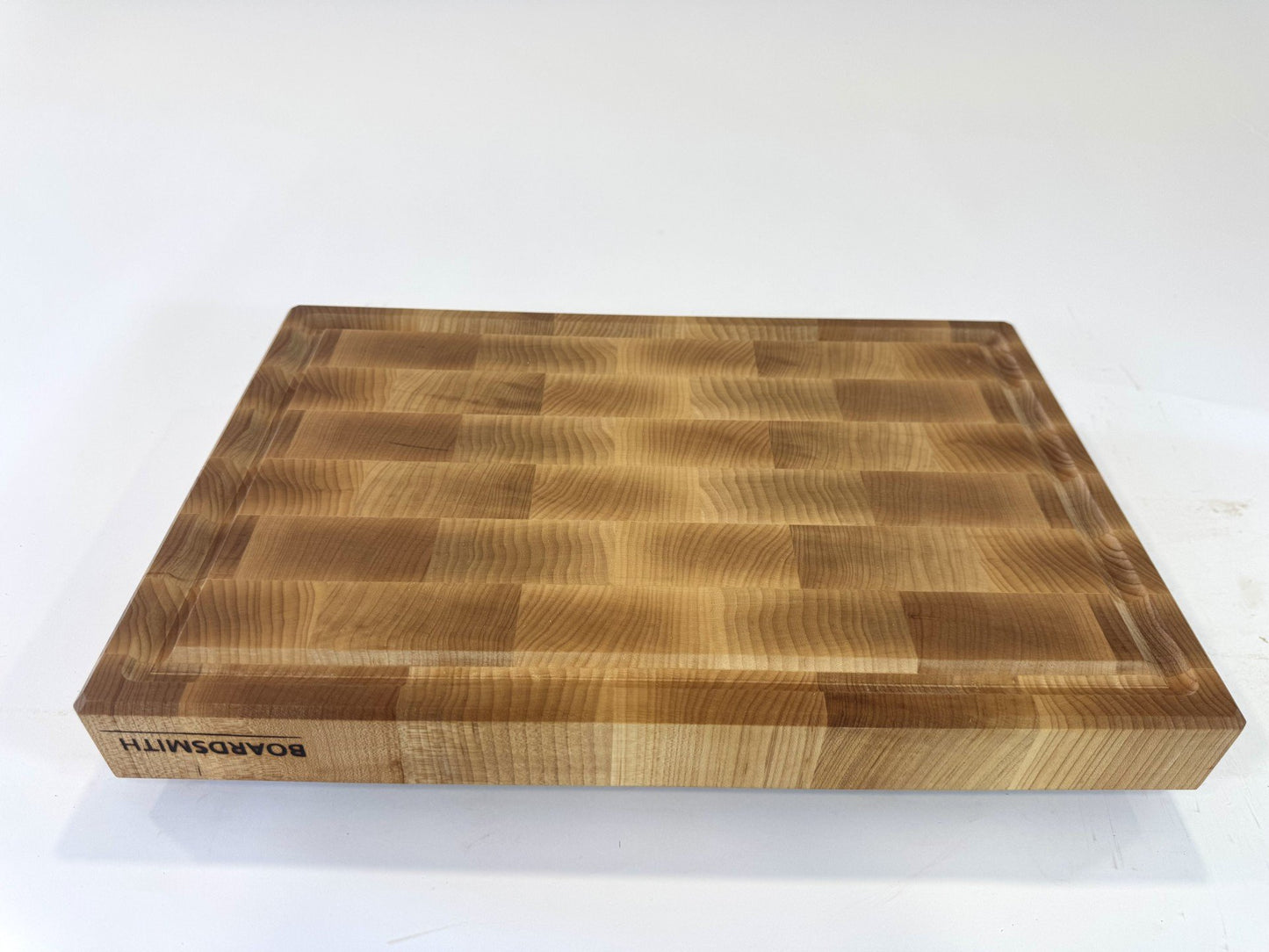 525 Maple 18 x 12 x 2 with Finger & Bottom Perimeter Grooves