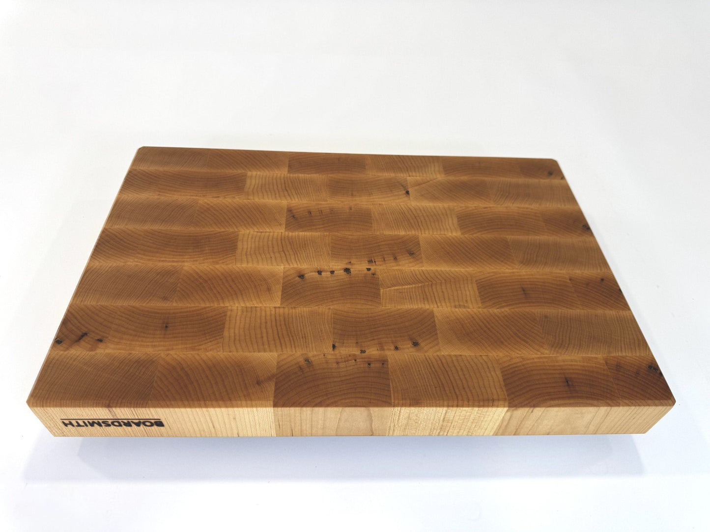 555 Maple 18 x 12 x 2