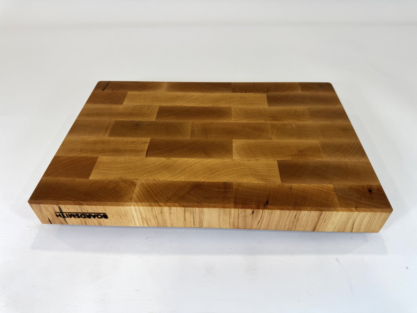 651 Maple 18 x 12 x 2