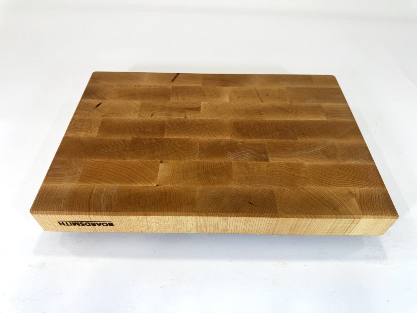 684 Maple 18 x 12 x 2