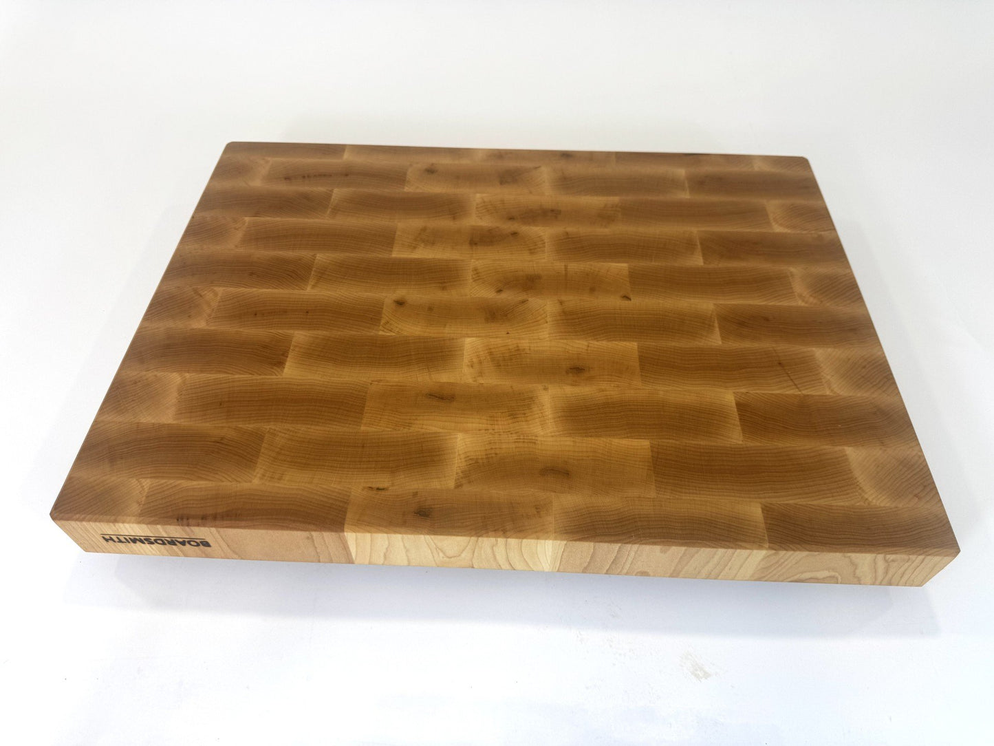 707 Maple 22 x 16 x 2