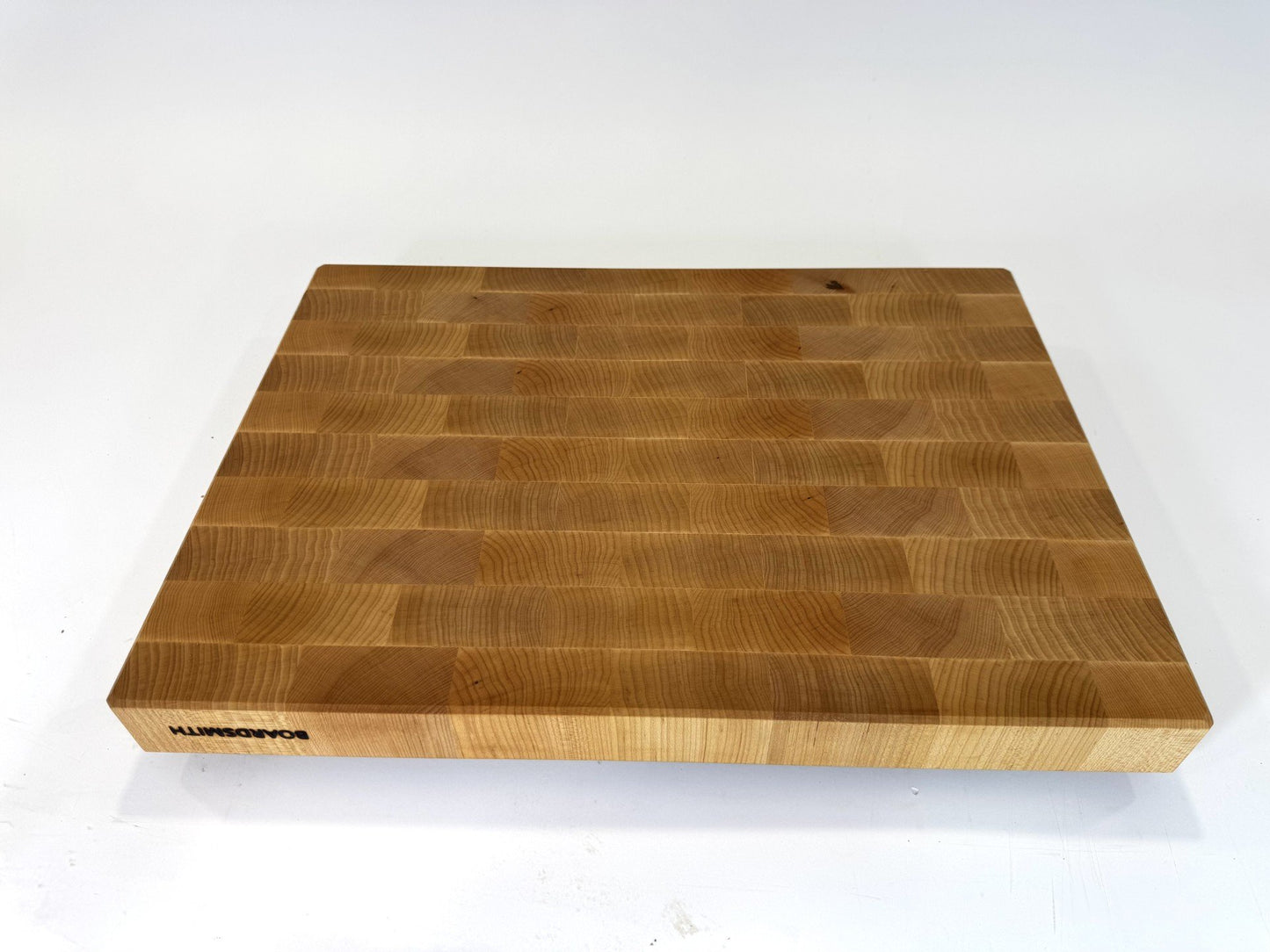 724 Maple 22 x 16 x 2