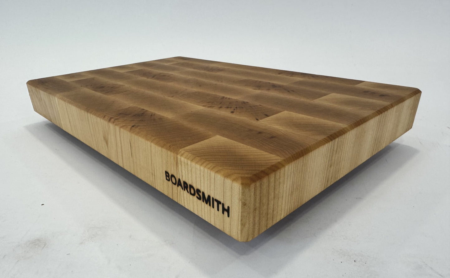 107 Maple 18 x 12 x 2 with Feet