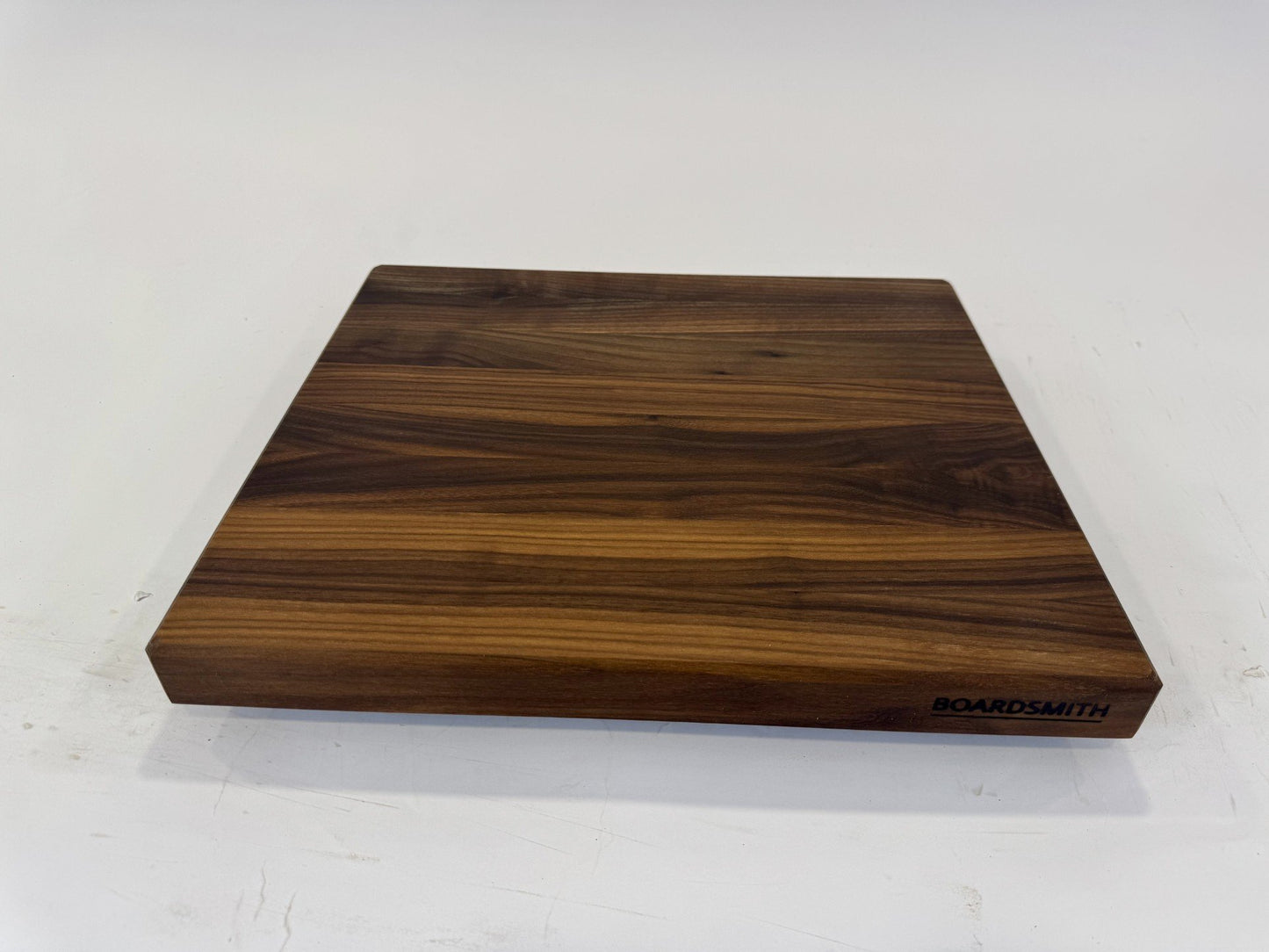 142 Walnut Edge Grain 16 x 14 x 1 1/2