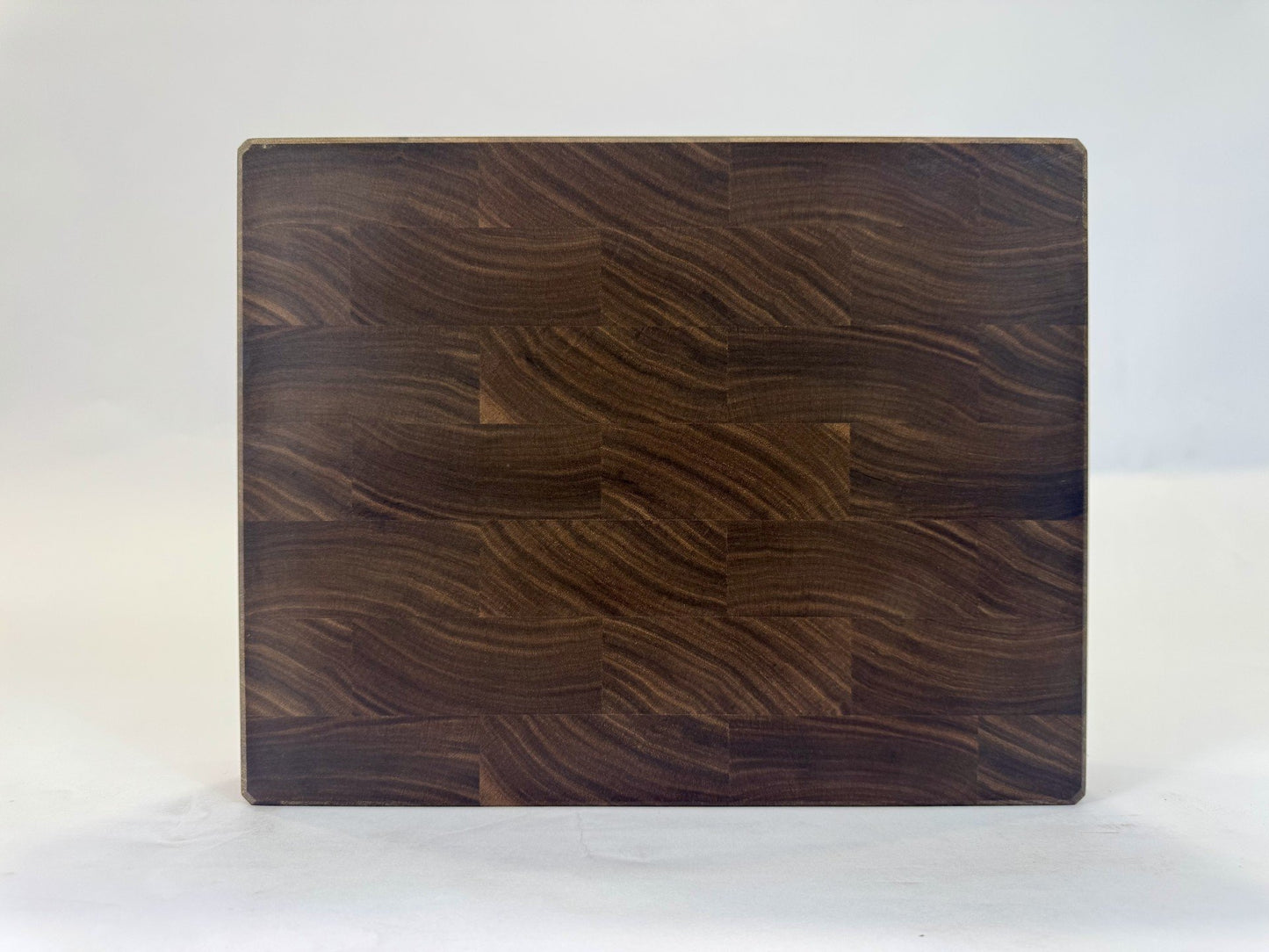 175 Walnut 13 3/4 x 10 3/4 x 2 3/4