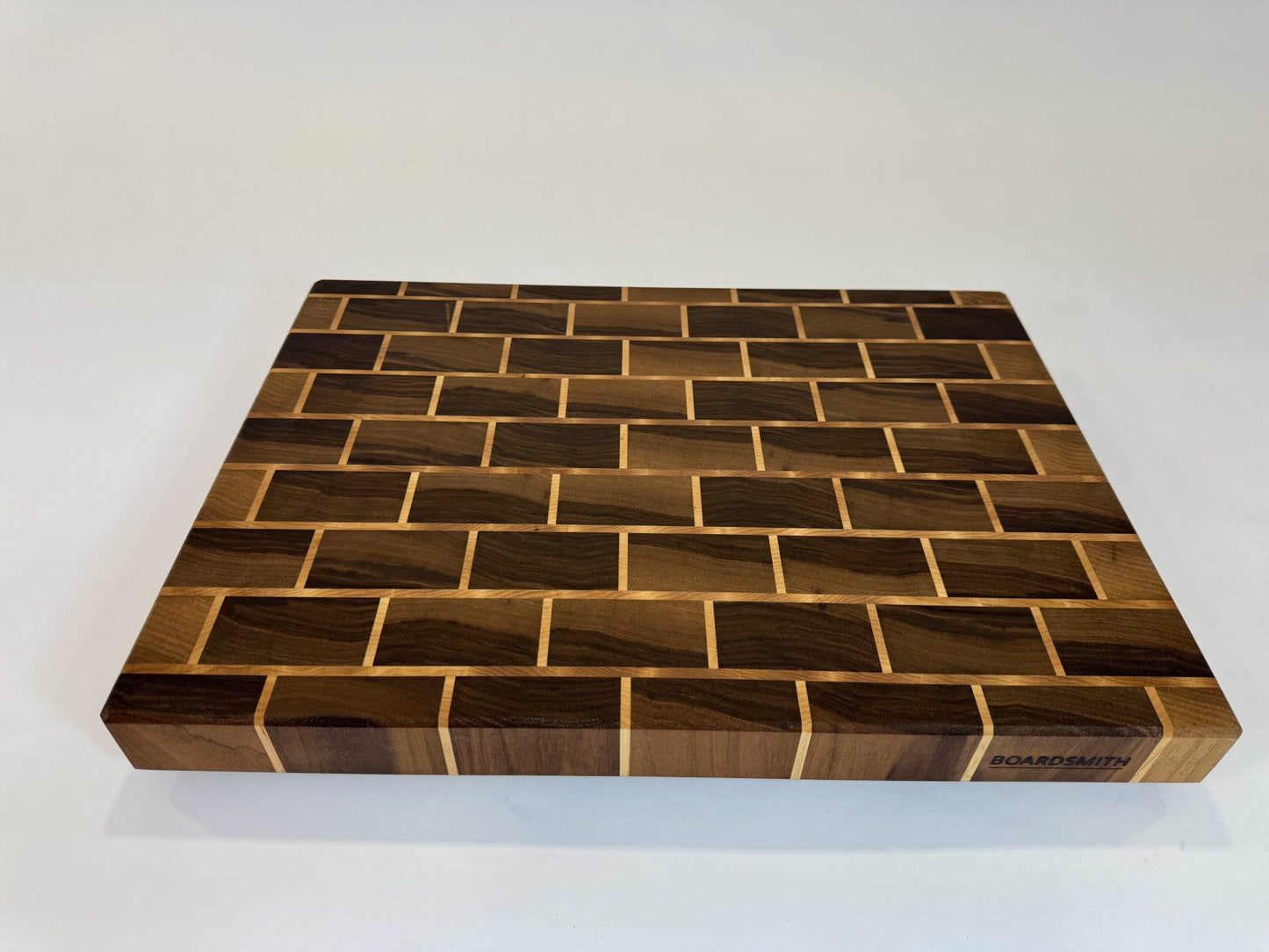 191 Walnut & Maple Brick 22 x 16 x 2
