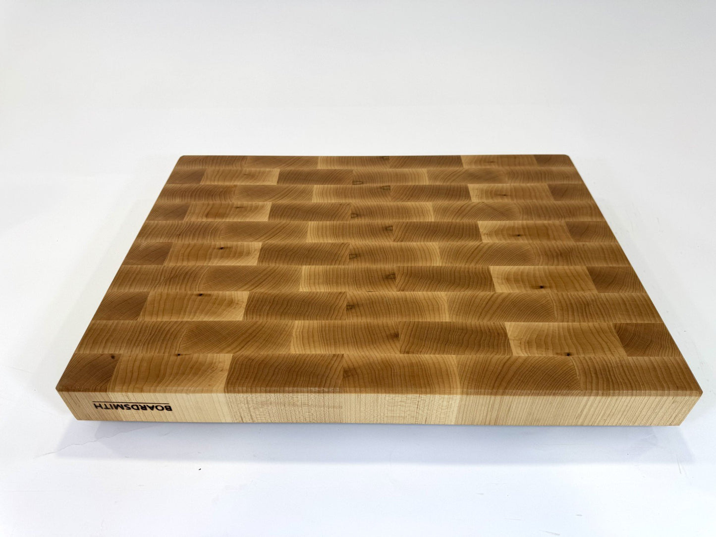 204 Maple 22 x 16 x 2