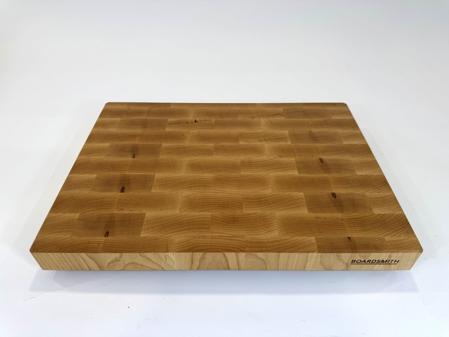 205 Maple 22 x 16 x 2