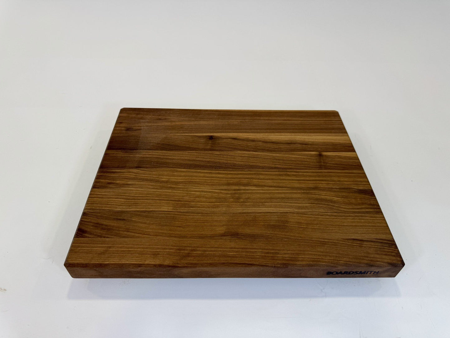 209 Walnut Edge Grain 18 x 14 x 1.5