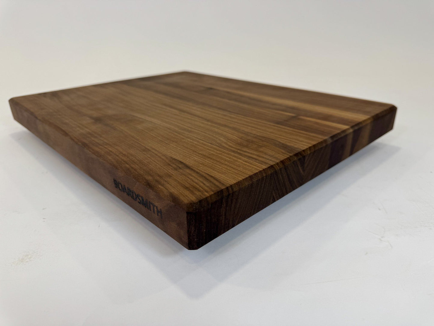 209 Walnut Edge Grain 18 x 14 x 1.5