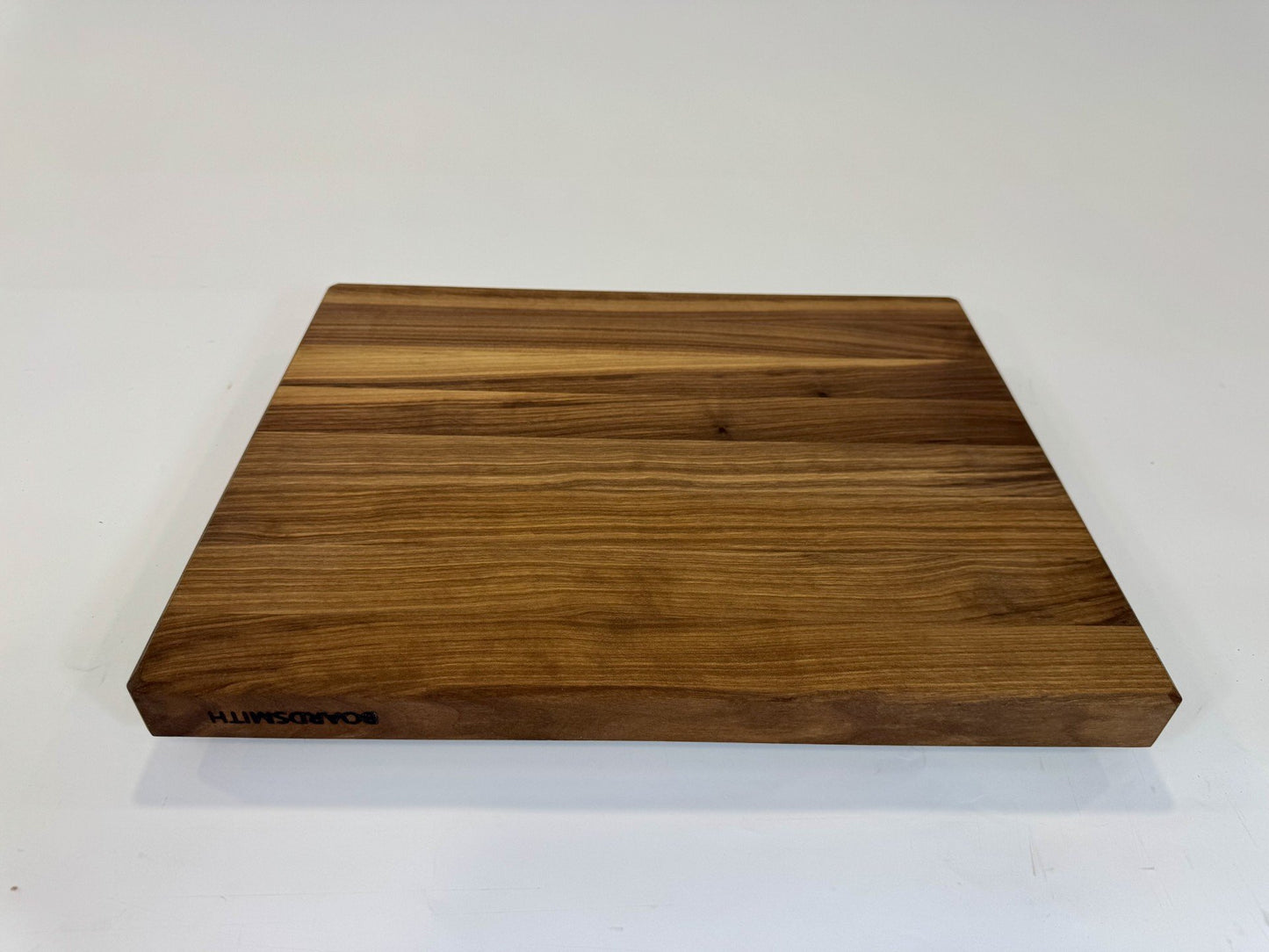 209 Walnut Edge Grain 18 x 14 x 1.5