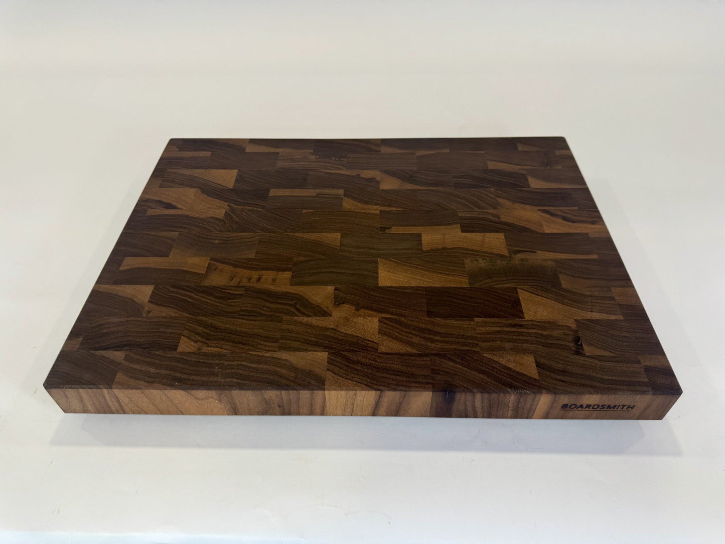 241-1 Walnut 24 x 18 x 2