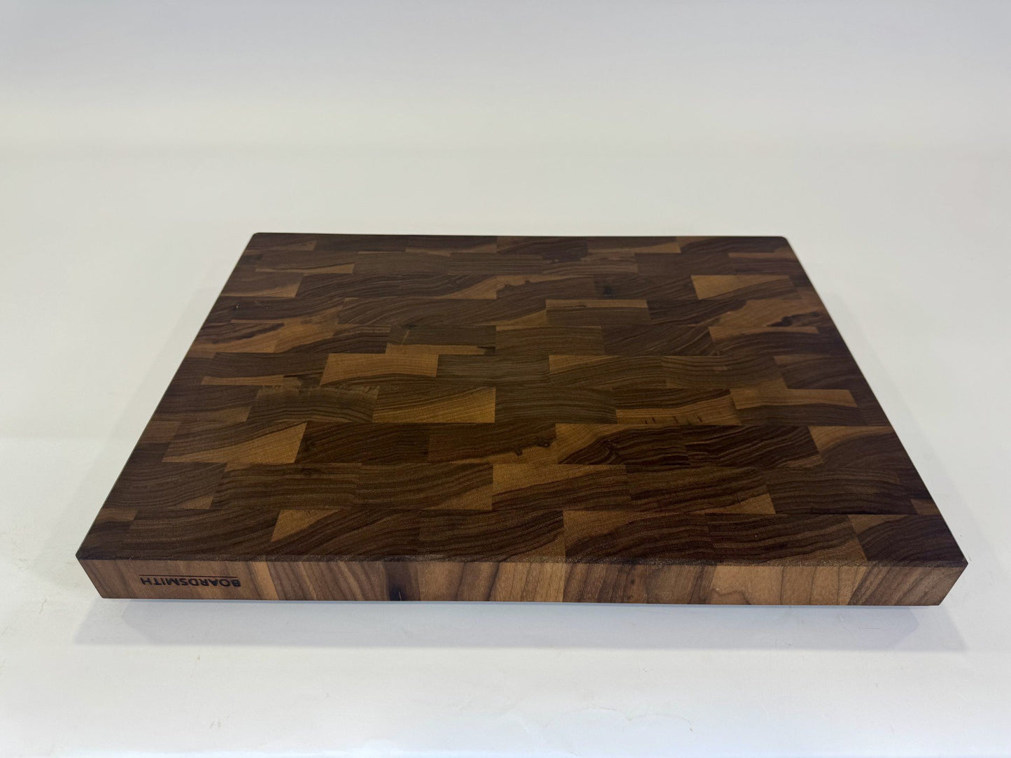241-1 Walnut 24 x 18 x 2