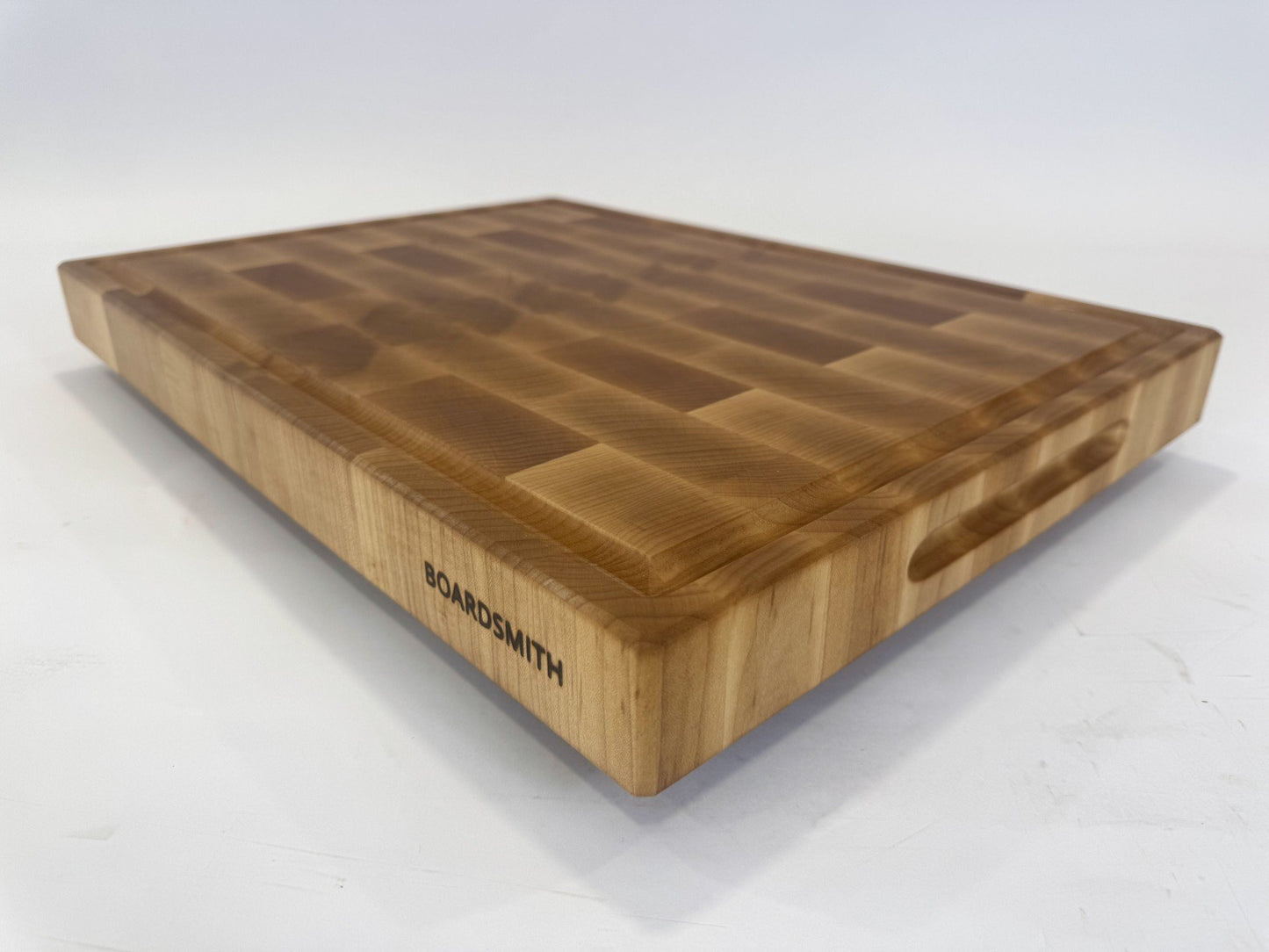 247-1 Maple 22 x 16 x 2 with Finger Grooves, Juice Groove & Feet