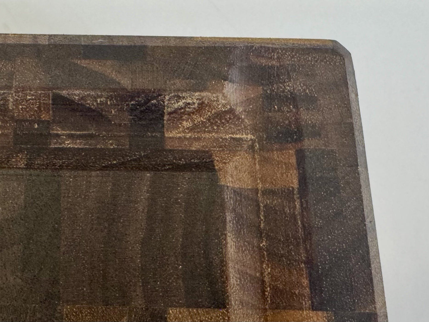 249-1 Walnut Mosaic 16 X 12 X 2 with Juice Groove