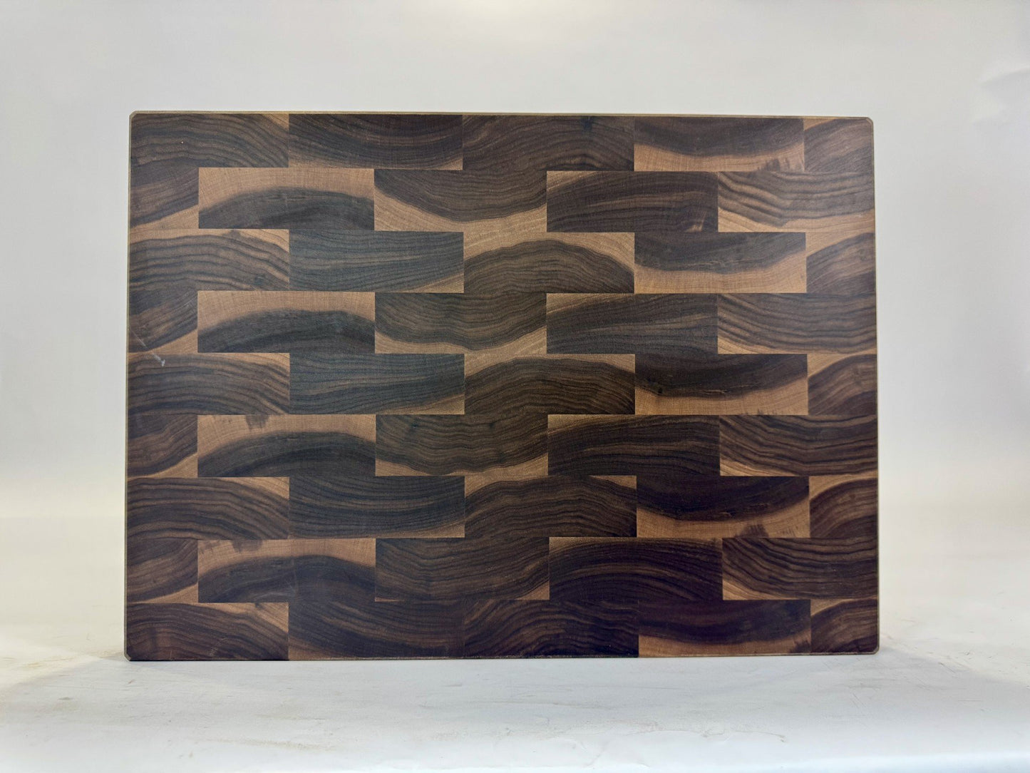 261-1 Walnut 22 x 16 x 2