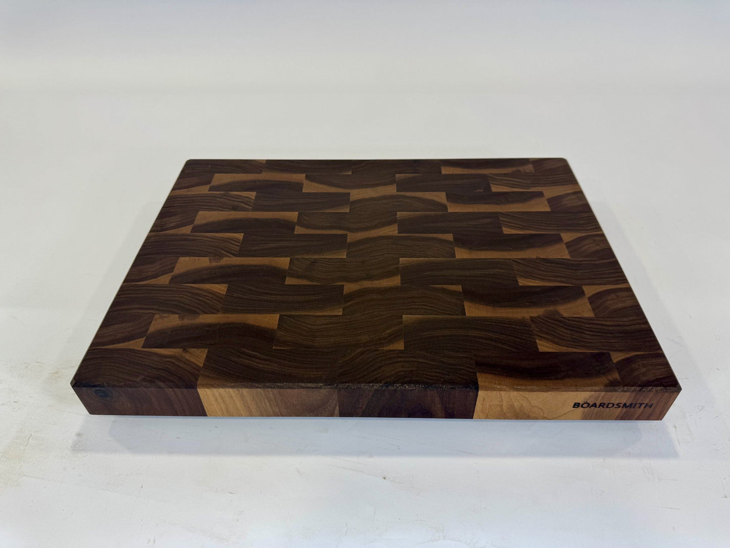 261-1 Walnut 22 x 16 x 2