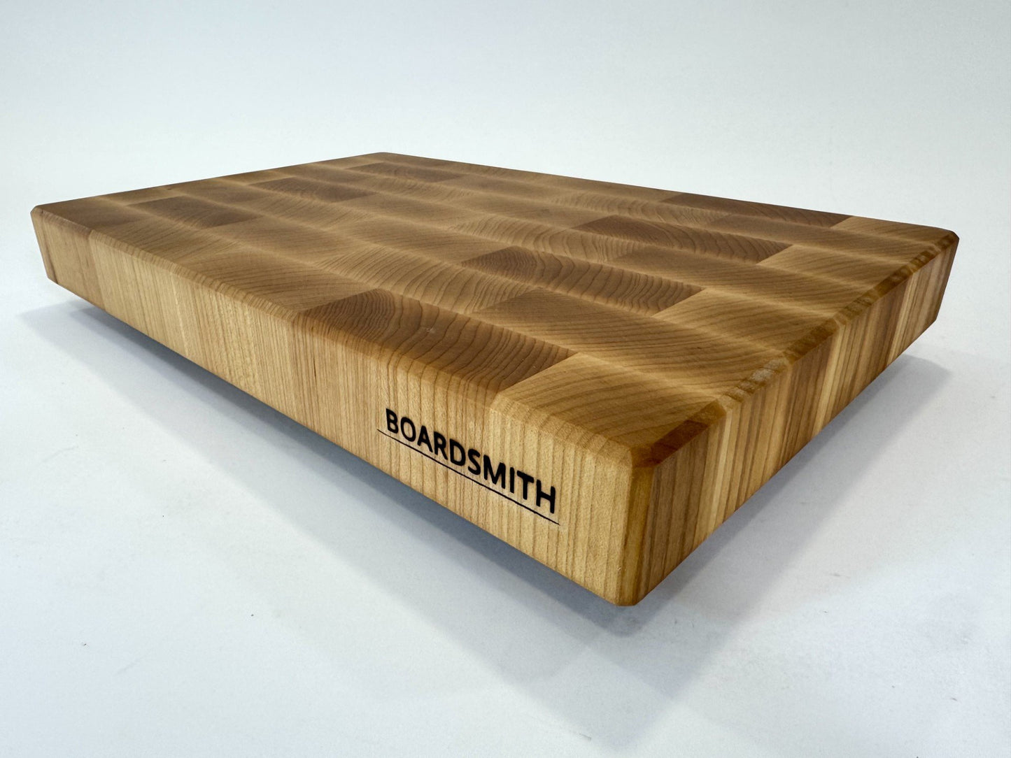 314-1 Maple 18 x 12 x 2 with Feet