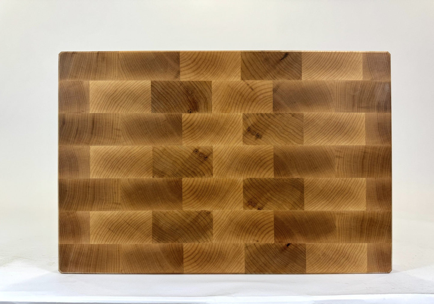 347-1 Maple 18 x 12 x 2 with Feet
