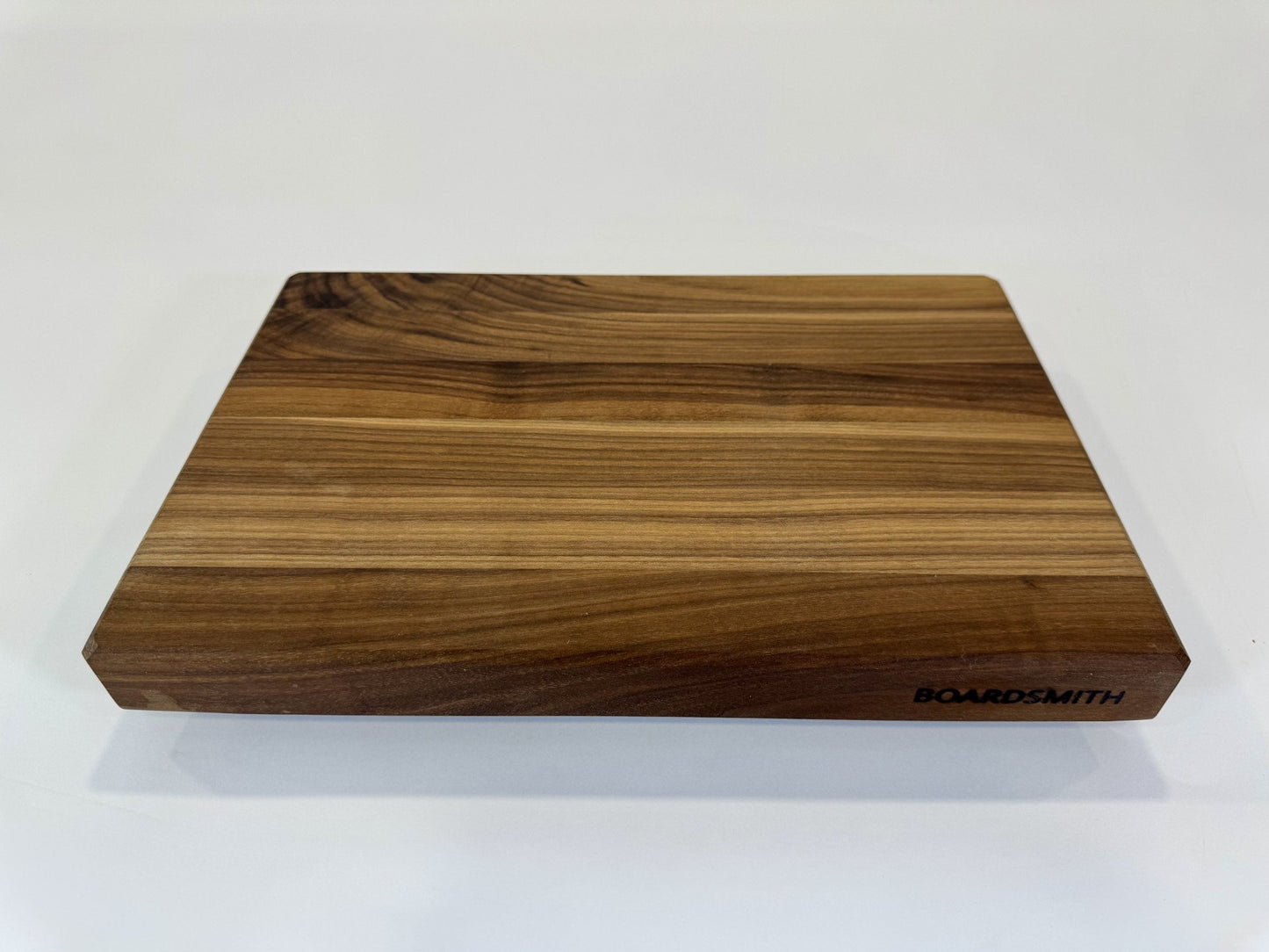 358-1 Walnut Edge Grain with Finger Grooves 15 x 10 x 1.5