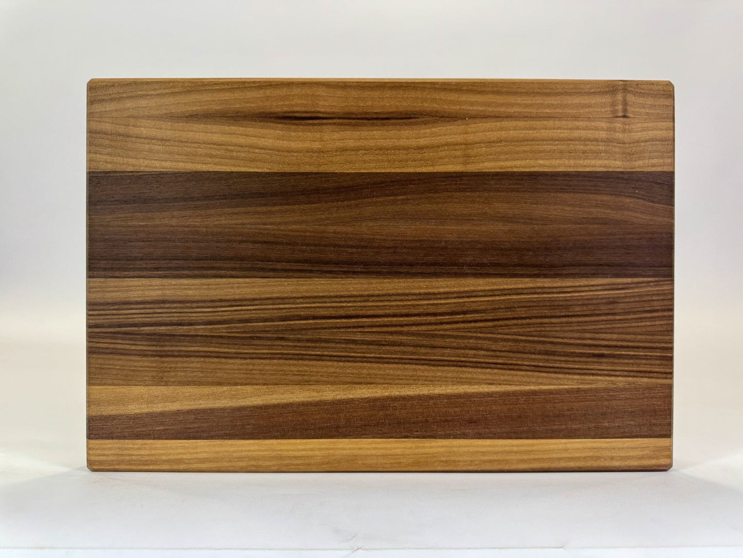 371-1 Walnut Edge Grain 18 x 12 x 1.5