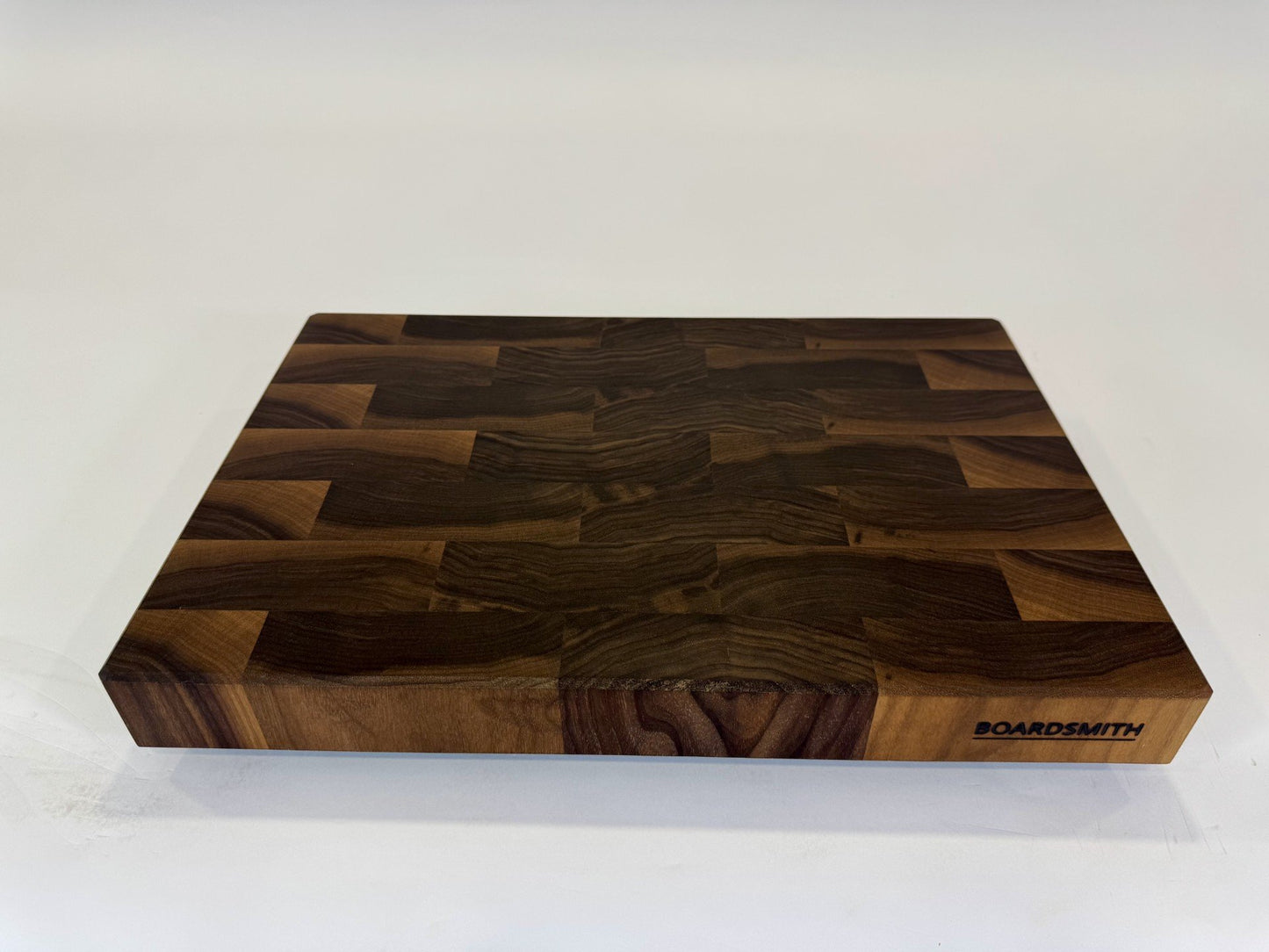 382-1 Walnut 18 x 12 x 2