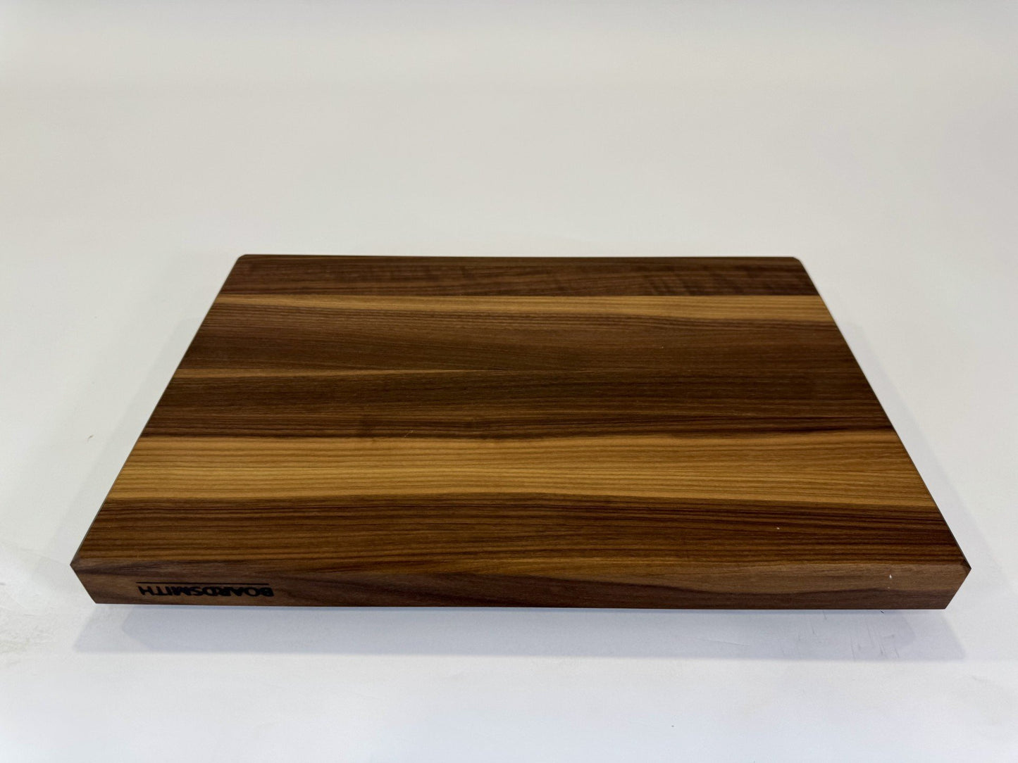 385-1 Walnut Edge Grain 18 x 12 x 2