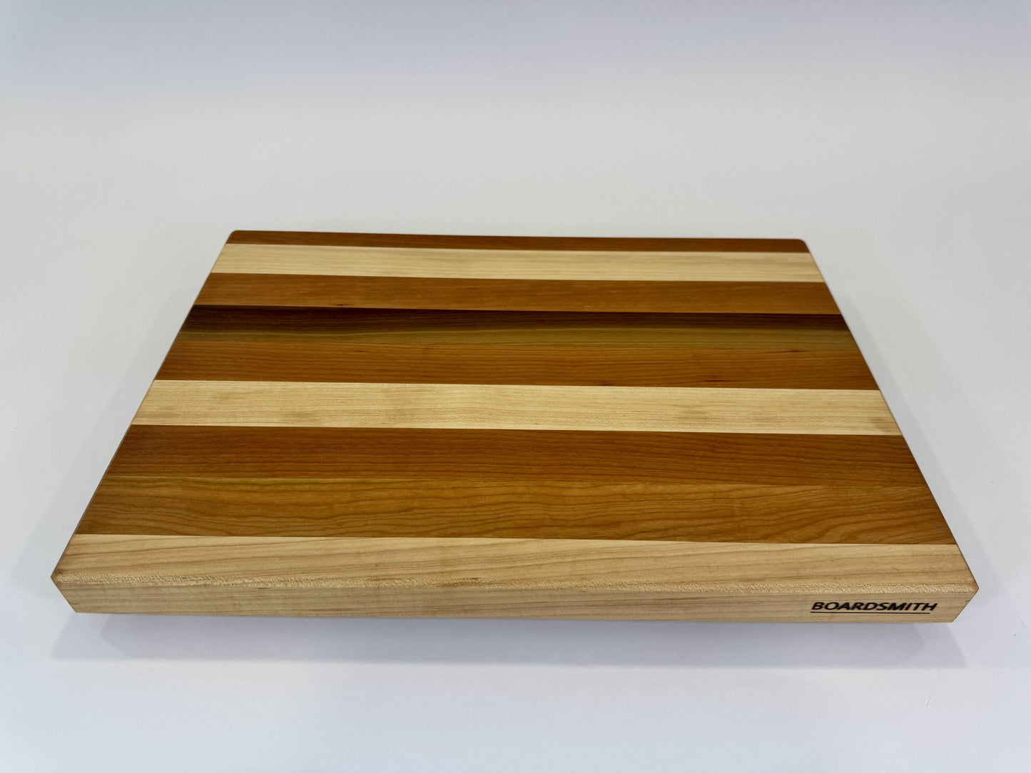 389 Striped Edge Grain 20 x 14 x 1.5