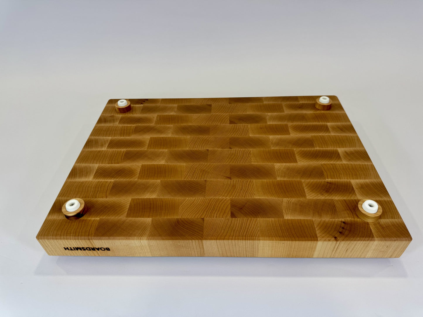 392 Maple 22 x 16 x 2 with Feet