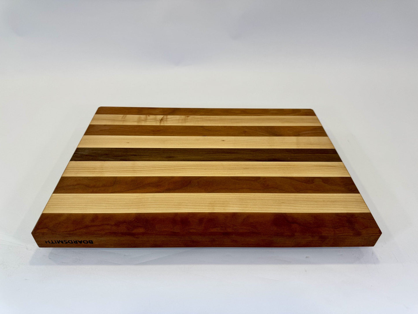 409-1 Mixed Striped Edge Grain 21 x 15 x 1.5