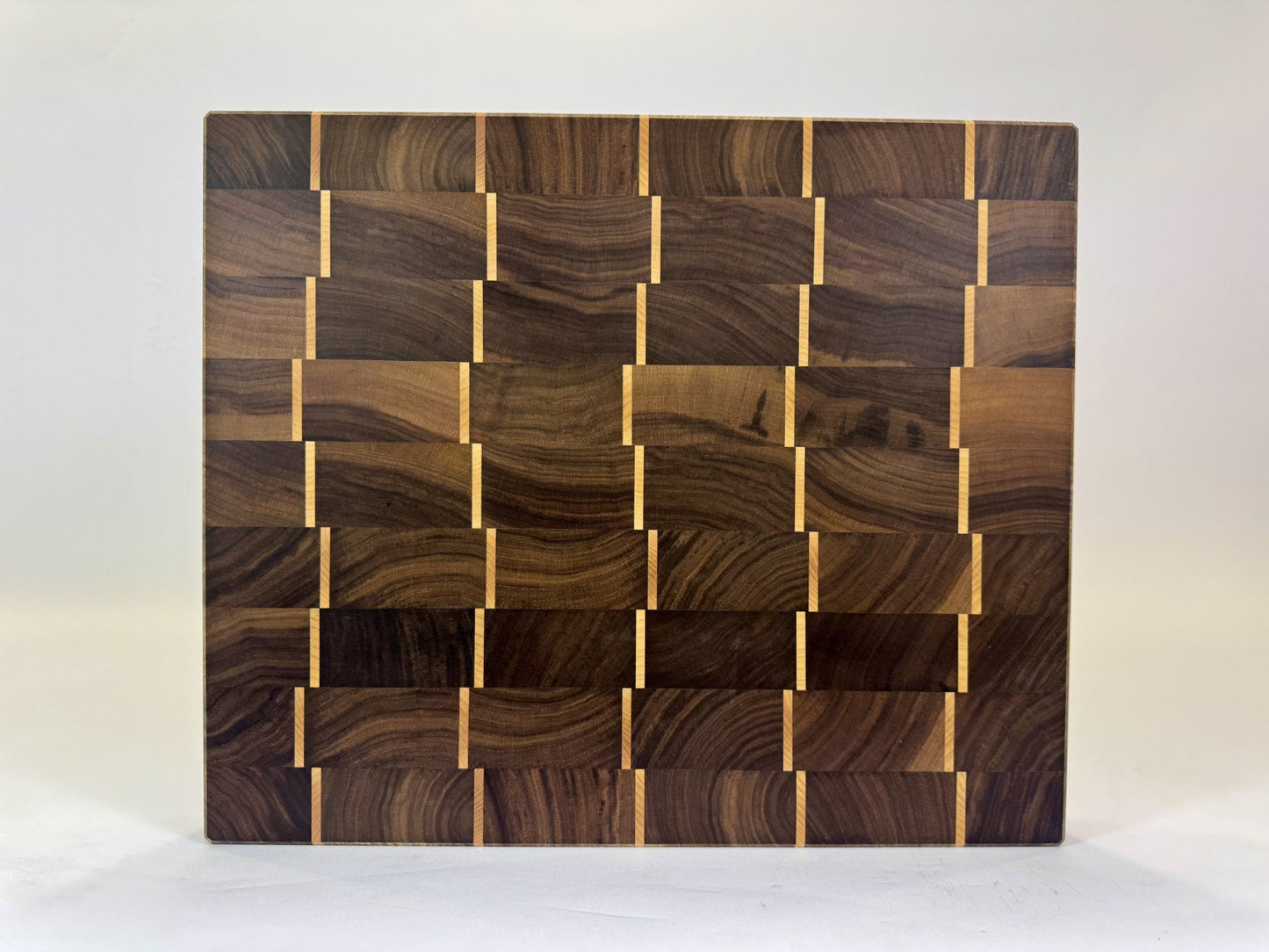 415-1 Walnut Maple 18.5 x 15.5 x 2