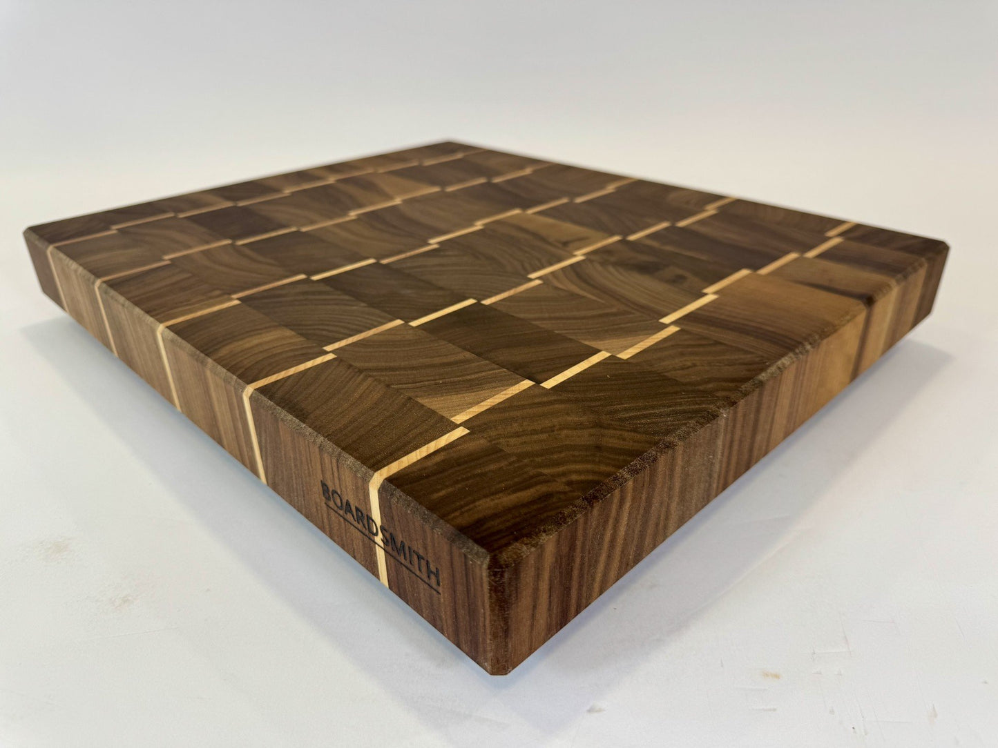 415-1 Walnut Maple 18.5 x 15.5 x 2