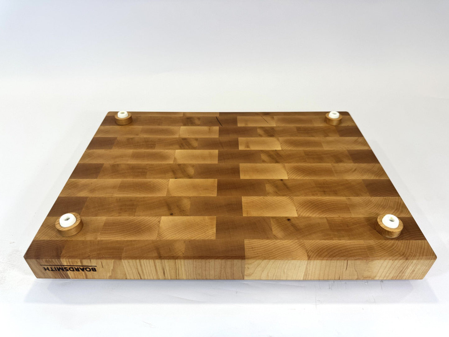 434 Maple 22 x 16 x 2 with Feet