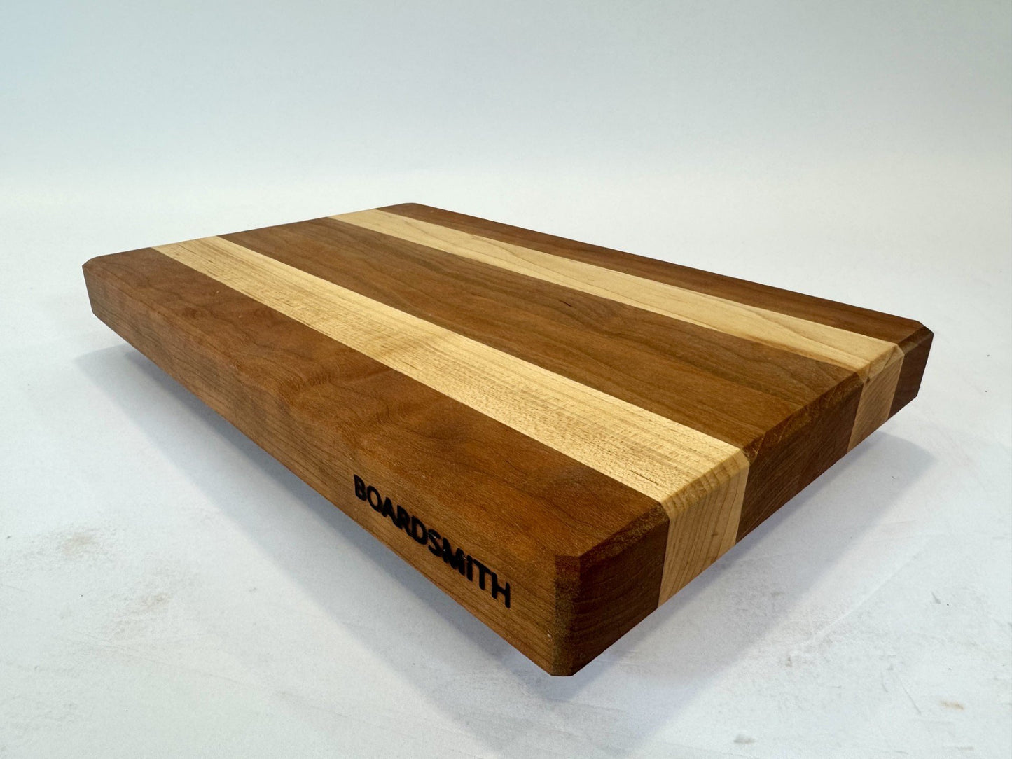 446 Maple & Cherry Edge Grain 15 x 9.75 x 1.5