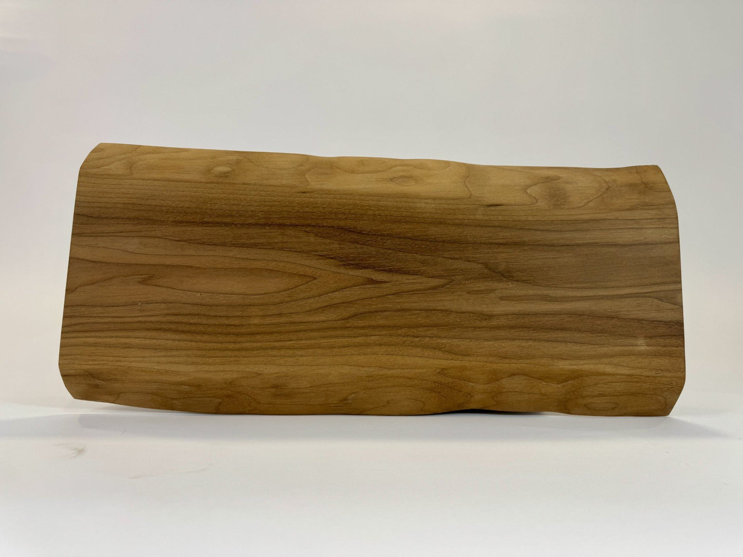 455 Walnut Charcuterie 22 x 9.5 x 1.25 (5 In Stock)