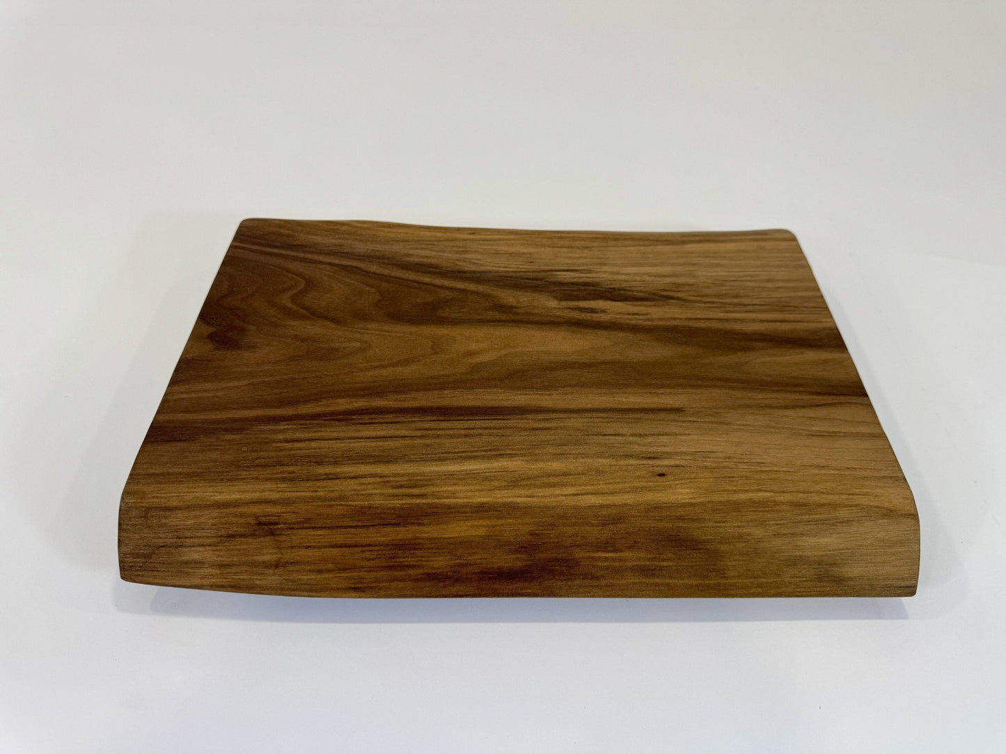 456 Walnut Charcuterie 16 x 12 x 1.25