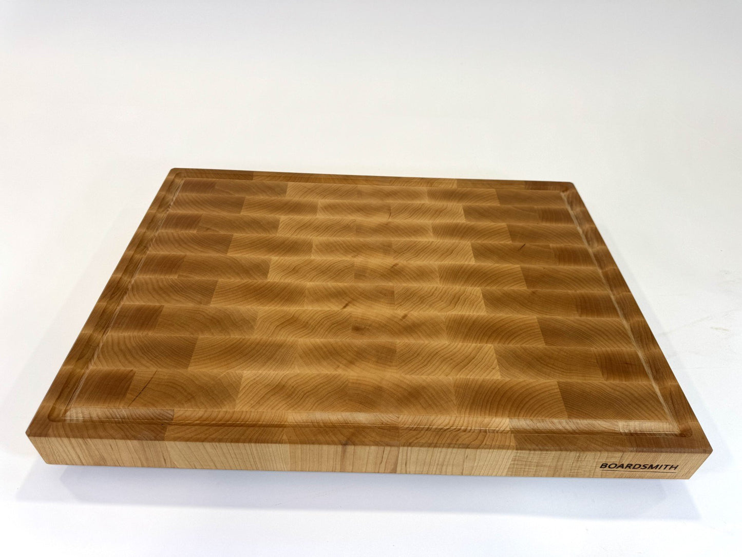 466 Maple 24 x 18 x 2 with Juice Groove & Feet