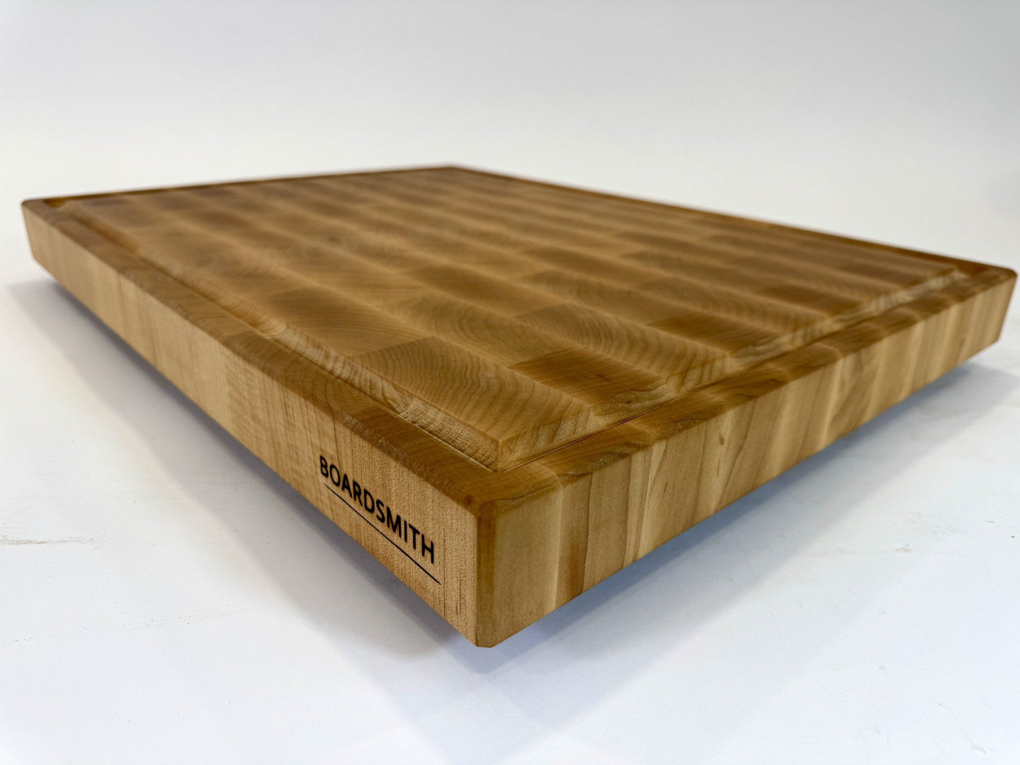 466 Maple 24 x 18 x 2 with Juice Groove & Feet