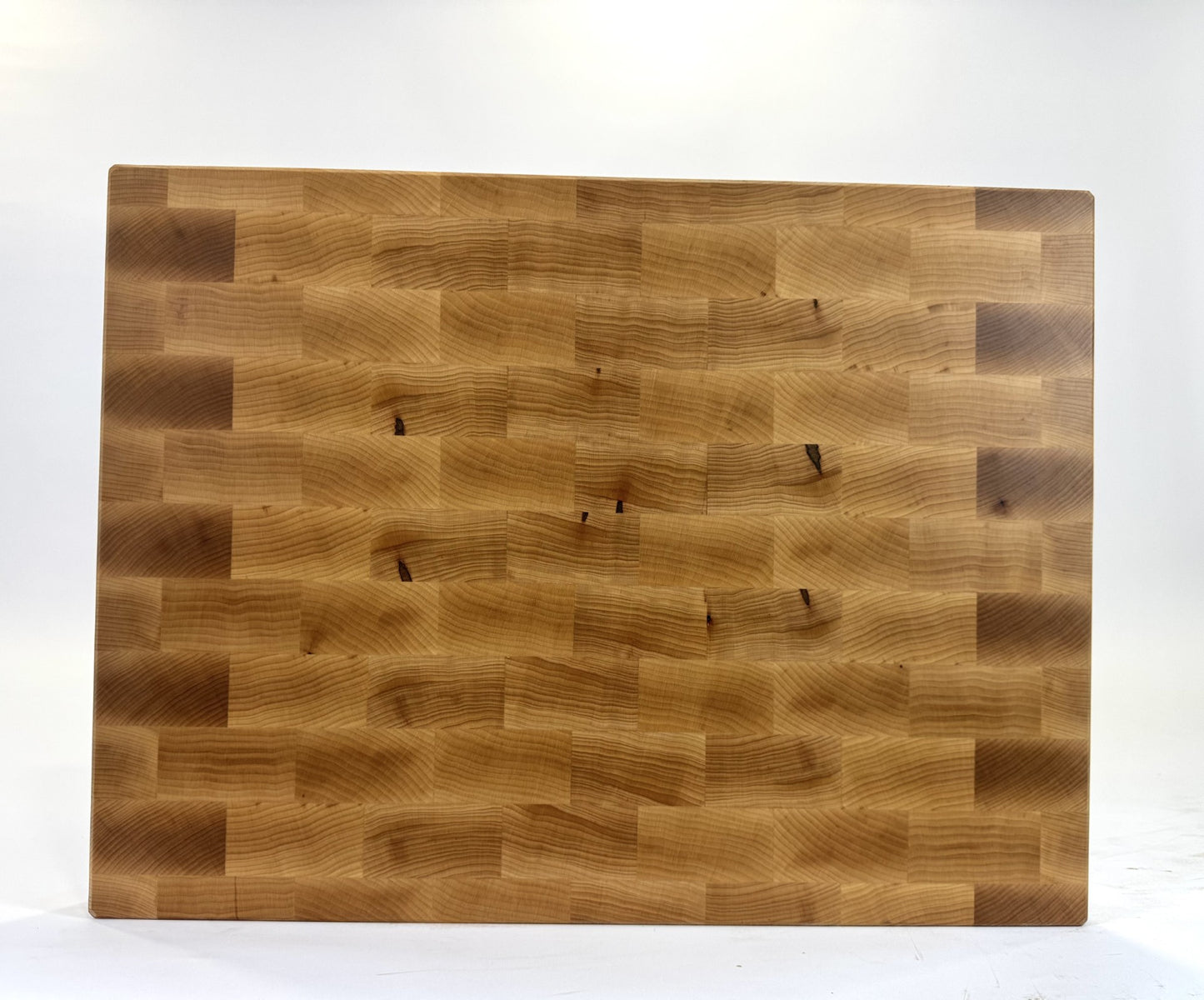 475 Maple 24 x 18 x 2 with Finger Groove, Bottom Groove & Feet
