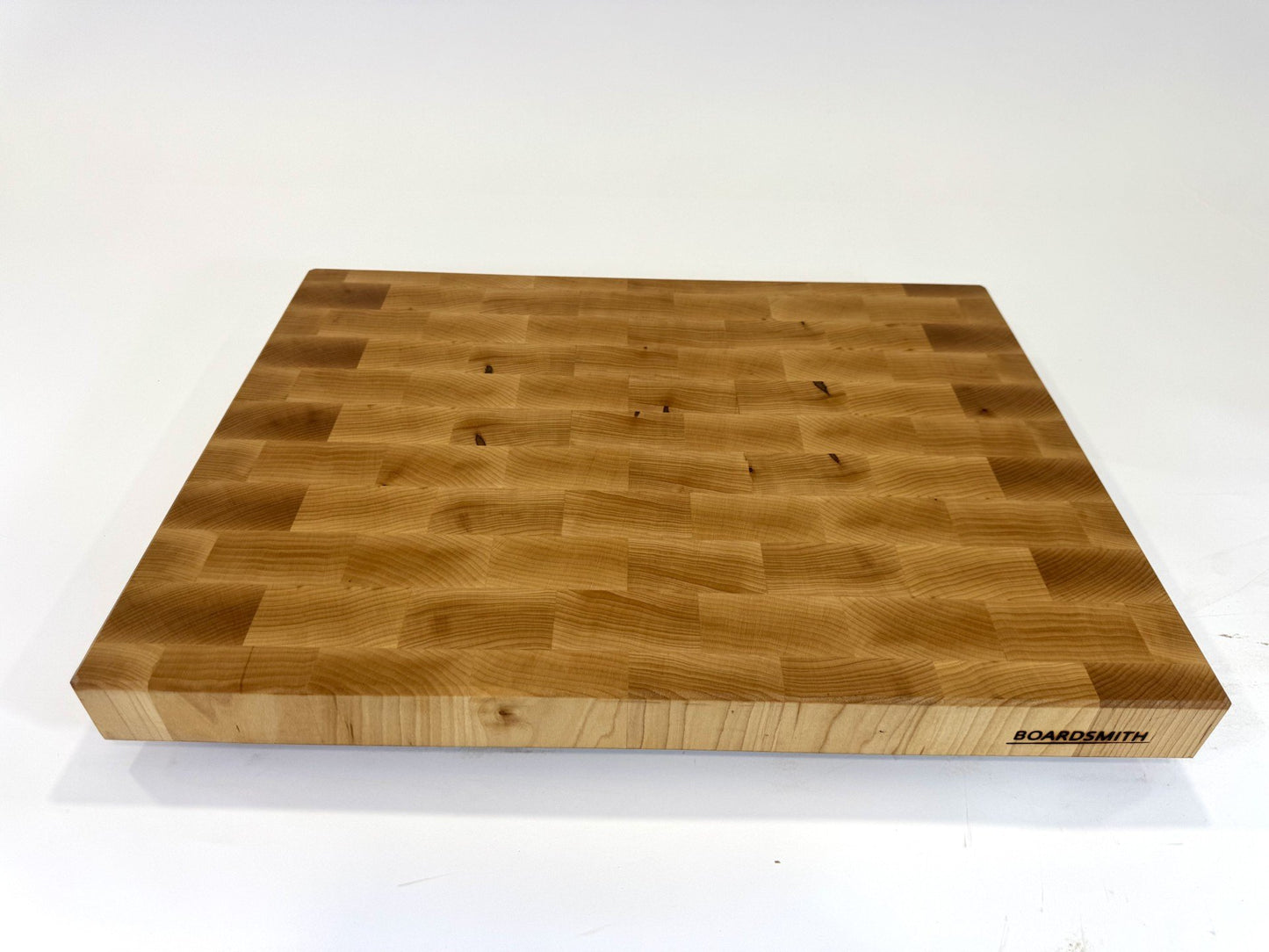 475 Maple 24 x 18 x 2 with Finger Groove, Bottom Groove & Feet