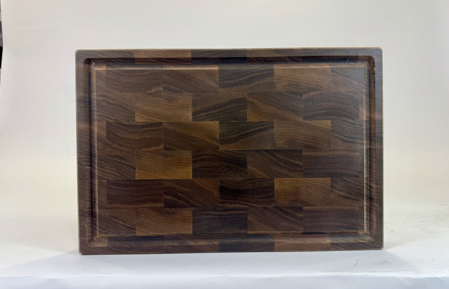 492 Walnut 18 x 12 x 2 with Finger and Juice Grooves