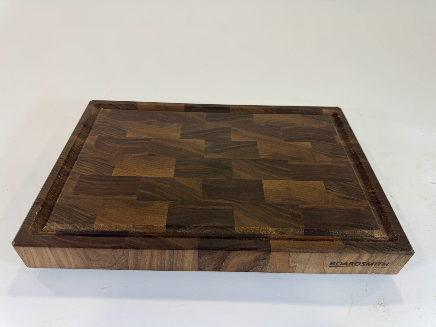492 Walnut 18 x 12 x 2 with Finger and Juice Grooves