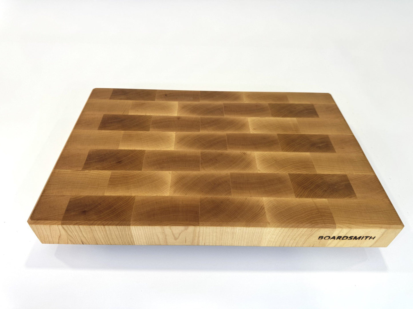 547 Maple 18 x 12 x 2 with Bottom Groove and Feet