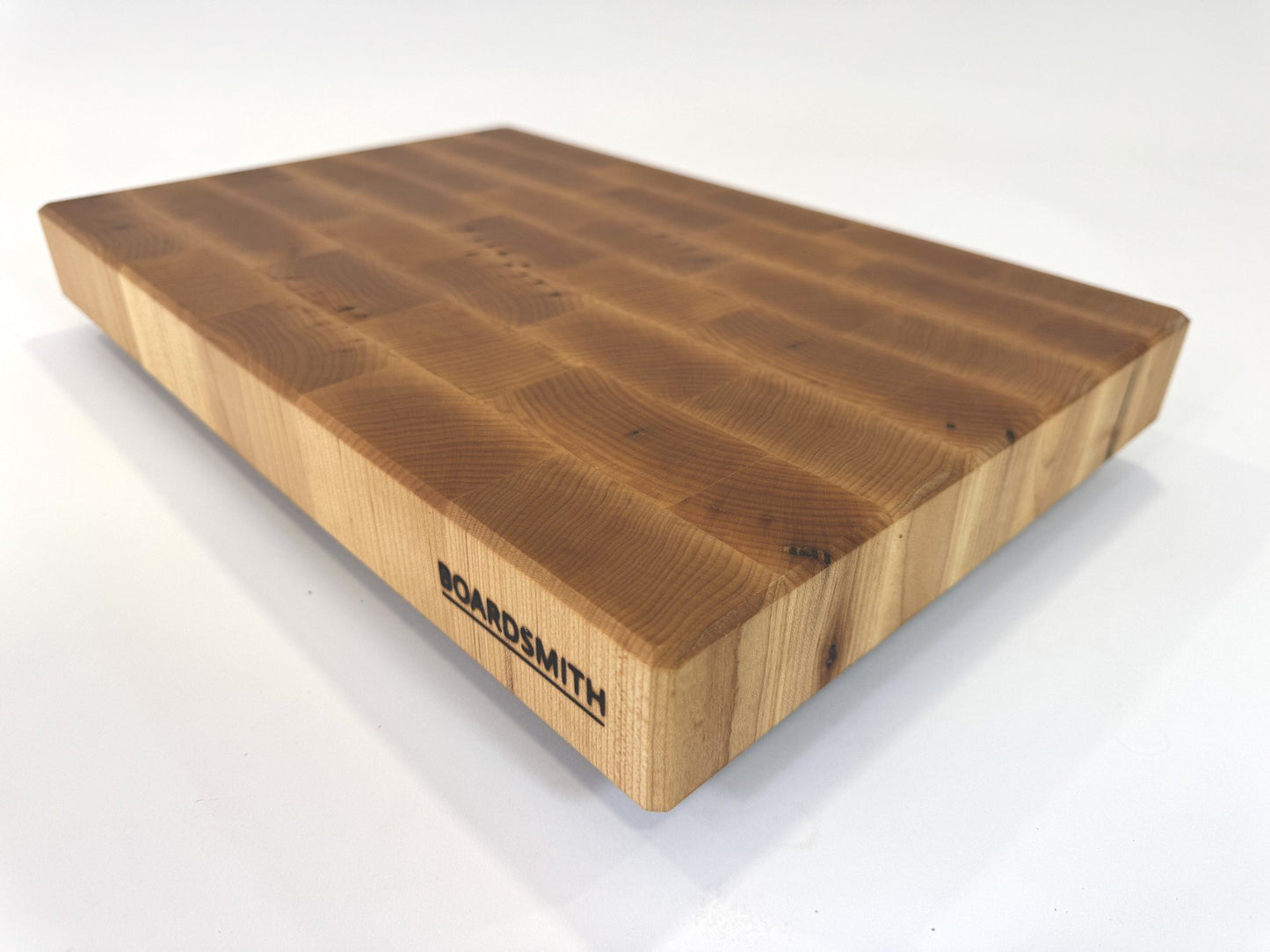 555 Maple 18 x 12 x 2