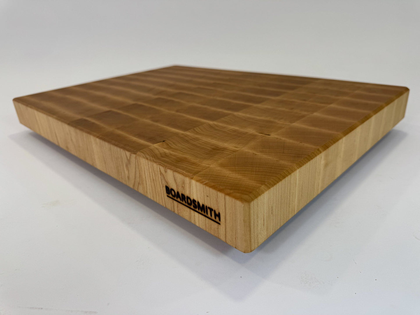 566 Maple 22 x 16 x 2