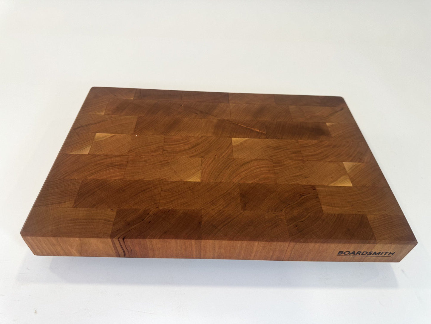 585 Cherry 18 x 12 x 2