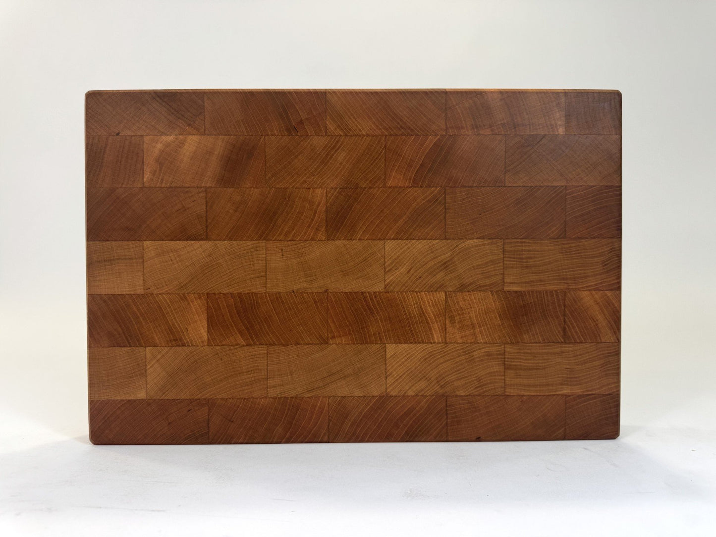 587 Cherry 18 x 12 x 2